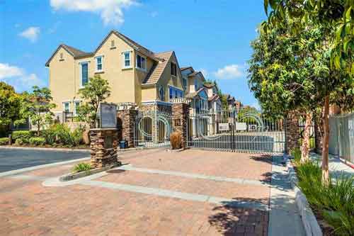 The Breakers in Plaza Del Amo Torrance